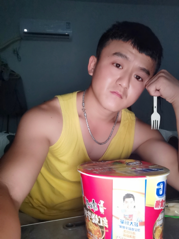 飞飞的第三张照片--浙江父母相亲团